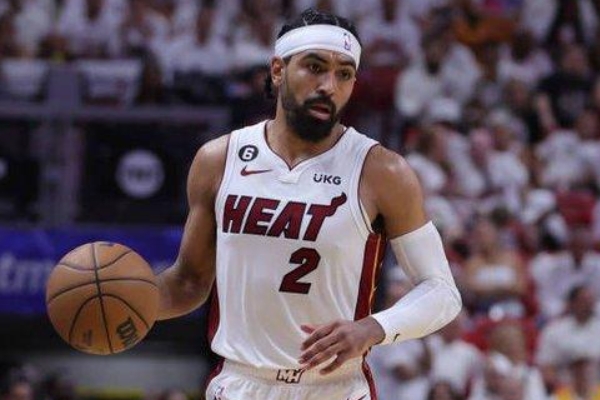 <a href=http://8809.jianzhanzj.com/tag/huren.html target=_blank class=infotextkey>湖人</a>主帥哈姆宣布文森特復(fù)出:出場時(shí)間限制為14-17分鐘